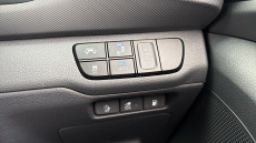 Hyundai IONIQ 1.6 GDi Plug-in Hybrid Premium SE 5dr DCT Hatchback